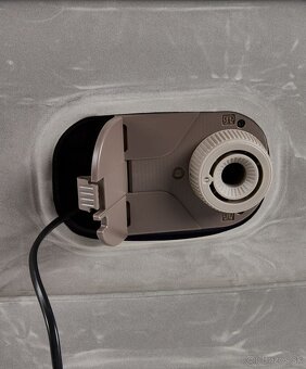 Nafukovací matrac Š152xD203xV51 - 3