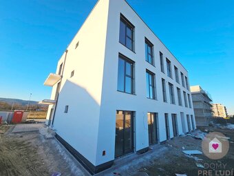 3i. BYT S VLASTNÝM TEP. ČERPADLOM + KLIMATIZÁCIA A EXTERIÉRO - 3