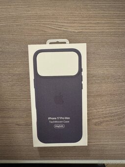 Predám obal na iPhone 17 Pro Max TechWoven - 3