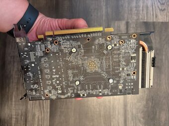 Grafická karta ASROCK Radeon RX 580 8 GB - 3