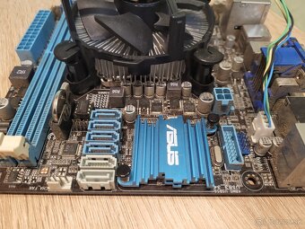 doska Asus P8H77-I + i5 2500K, mini-ITX, socket 1155 - 3