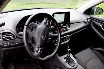 Predám Hyundai i30 1.5 T-GDi - 3