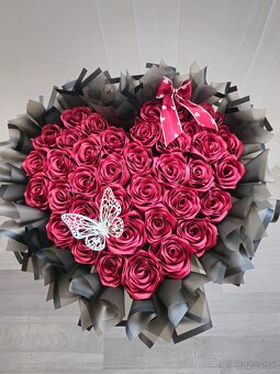 37 ruží v tvare srdca ❤️ - 3
