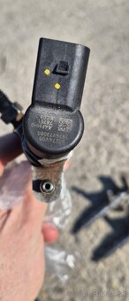 Predám vstrekovacie trysky 9674973080 Ford focus 1.6tdci - 3