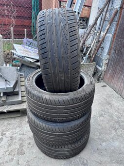 Paxaro 245/40 R18 - 3
