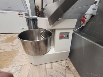 Špirálový mixér na cesto Alimacchine - 3