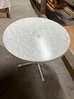 Stôl okrúhly priemer 80 cm - 3