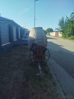 miešačka - 3