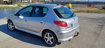 Peugeot 206 - 3
