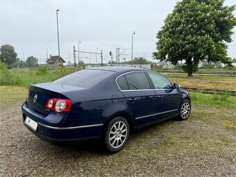 Volkswagen Passat 2.0 TDi DSG - 3