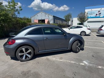 Volkswagen Beetle - 3