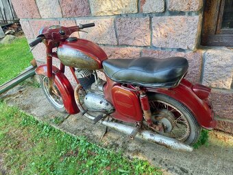 Jawa 250 - 3