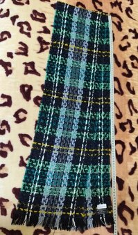 Pansky sal,novy,nenoseny a damsky cerveny sal prijemny mat. - 3