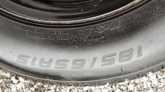 Sada diskov KIA 15x6J 4x100 s pneu Falken EuroWinter HS 02 - 3