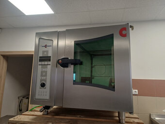 Konvektomat Convotherm OEB 6.10 – použitý - 3