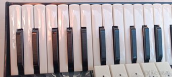 Akordeón Weltmeister Cordal 80 basový - 3