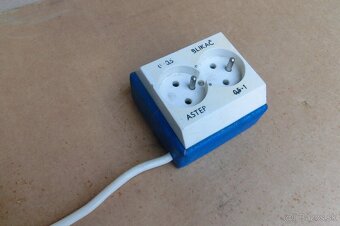 Blikač na 220V . - 3