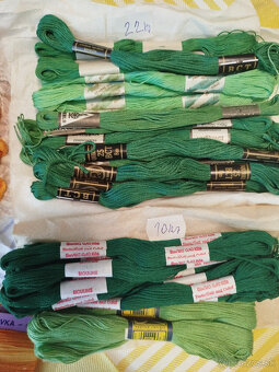 Bavlnky na vyšívanie 2 - 3