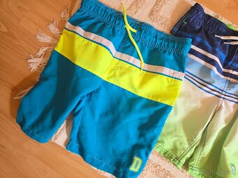 3x kraťasy, plavky 146 - 3