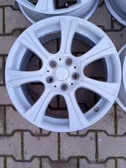 Elektróny RC Design 5x114,3 R17 4ks - 3