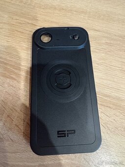 Predam kryt na iPhone AIr SP Connect - 3