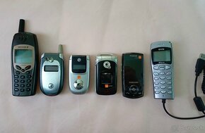 Zbierka starých Nokií + iných mobilov - 3