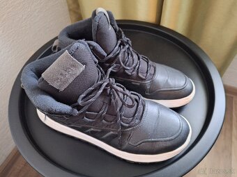 Predám Adidas 42 - 3