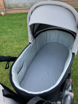 Roan Bass Next+ isofix - 3