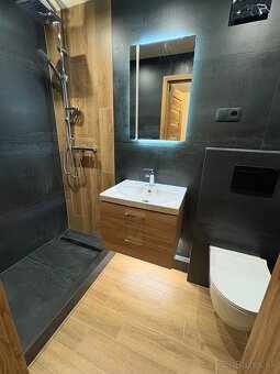 Hladam kaderničku - 3
