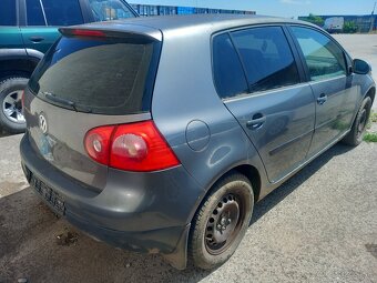 Rozpredám na diely VW Golf 5 - 3