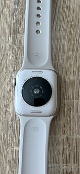 Apple Watch SE 2.gen. 40mm - 3