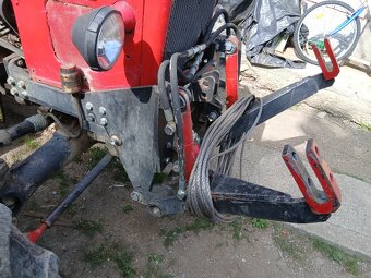 Predám prednú hydraulika na zetor major , horal - 3
