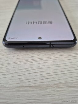 Predám SAMSUNG Galaxy S20 FE 128GB/8GB black - 3