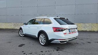 Škoda Superb Combi 2.0 TDI Scout 4x4 DSG - 3