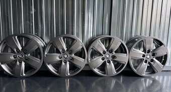 #33 Elektróny originál Škoda r16 - 3