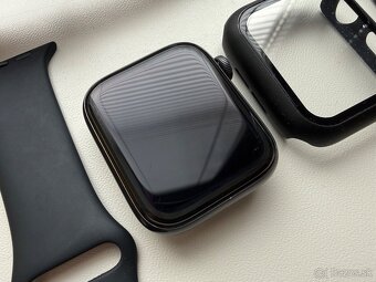 Apple Watch SE 2020 44mm Space Grey Aluminum Case - 3