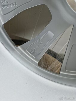 Škoda Crater Kamiq 5x100 R18 215/45 R18 Zimne Nepoužite - 3