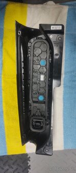 Ford Tourneo Transit Custom 2 II MK2 2023- Lave zadne svetlo - 3