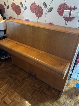 Pianio Weinach 3 pedalovy - 3