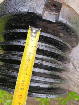 Predám  remenicu 4x17 - 3