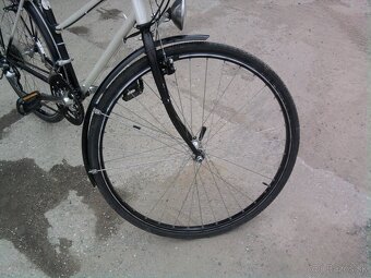 Predam damsky cestny bicykel - 3