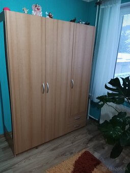 Predám komodu - 3