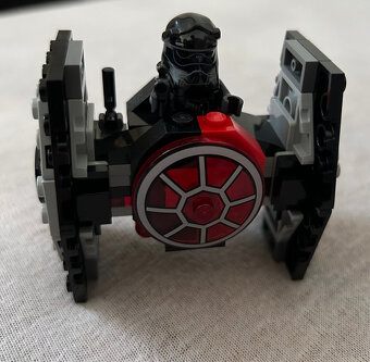 Predám LEGO First Order TIE Fighter Microfighter 75194-1 - 3