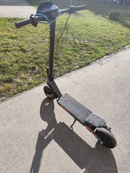 Kukirin G2 elektrická kolobežka - 3