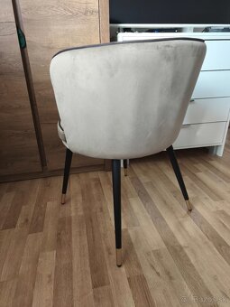 Jedálenská stolička - 3