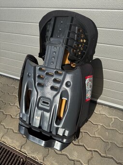 Detská autosedačka Ferrari - 3