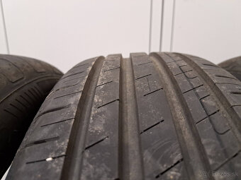 Predám pneu Goodyear EFFICIENTGRIP PERFORMANCE 205/60 R16 - 3