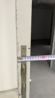 🏦🔐 Oceľové mreže z bankového trezoru - 3