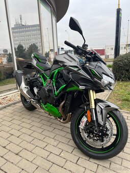 Kawasaki ZH2 SE - 200 koní, Brembo, el. podvozok - akcia - 3