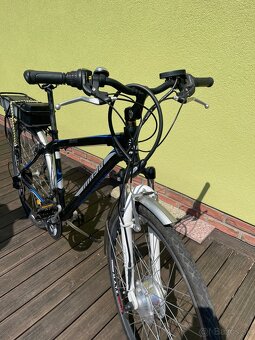 Predám elektrobicykel, rekreačný, cestný - 3